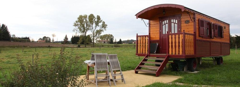 Saint-Julien-d'Ance Les Roulottes De La Ferme Des Chanaux מראה חיצוני תמונה